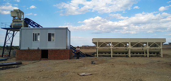 HZS Concrete Batching Plant with PLD800/1200/1600 2-4 Aggregate Batching 50Hz Customized Frequency